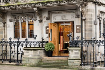 IBV International Vaults London launch luxury members club